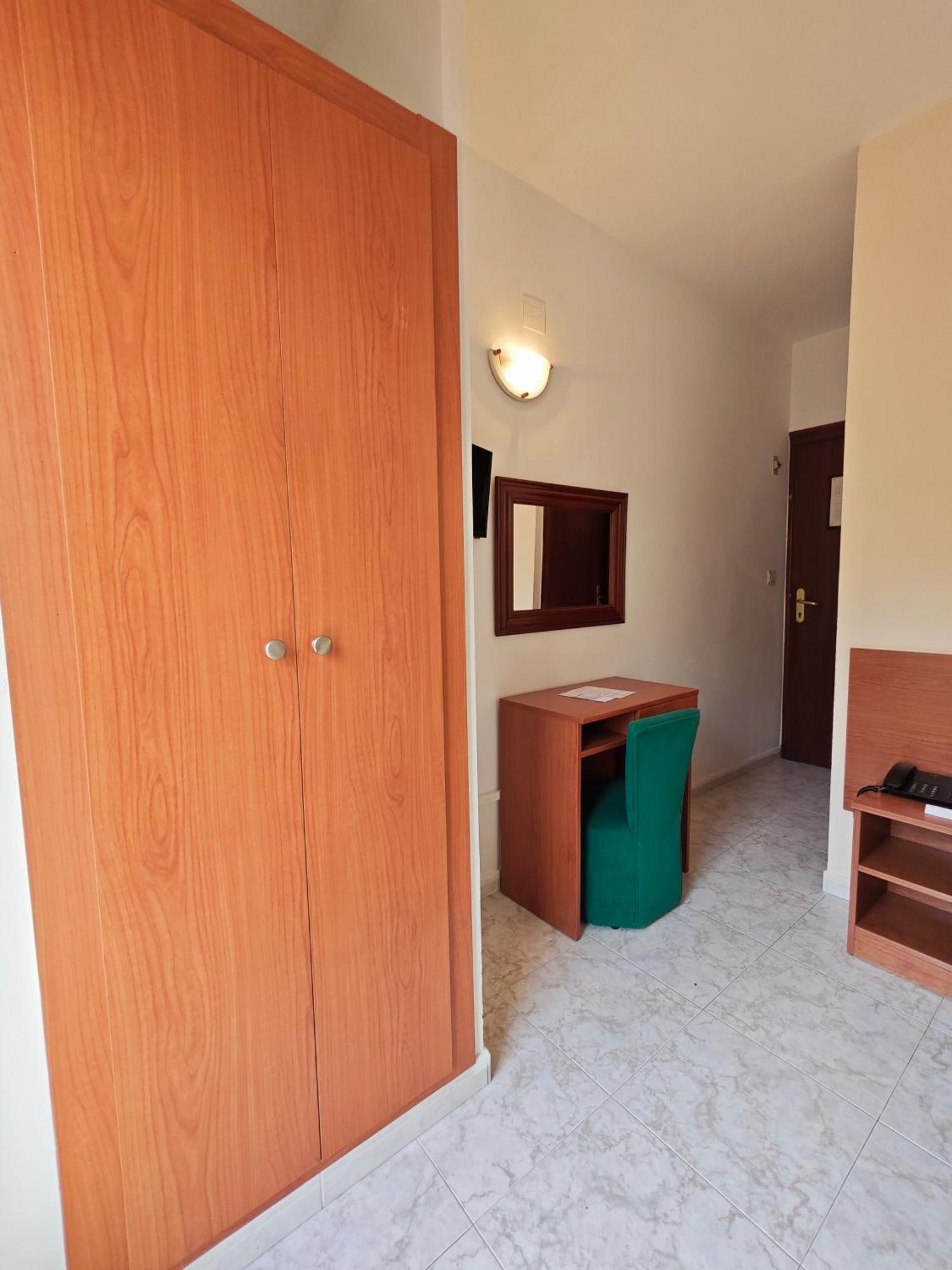 Hotel Camposol