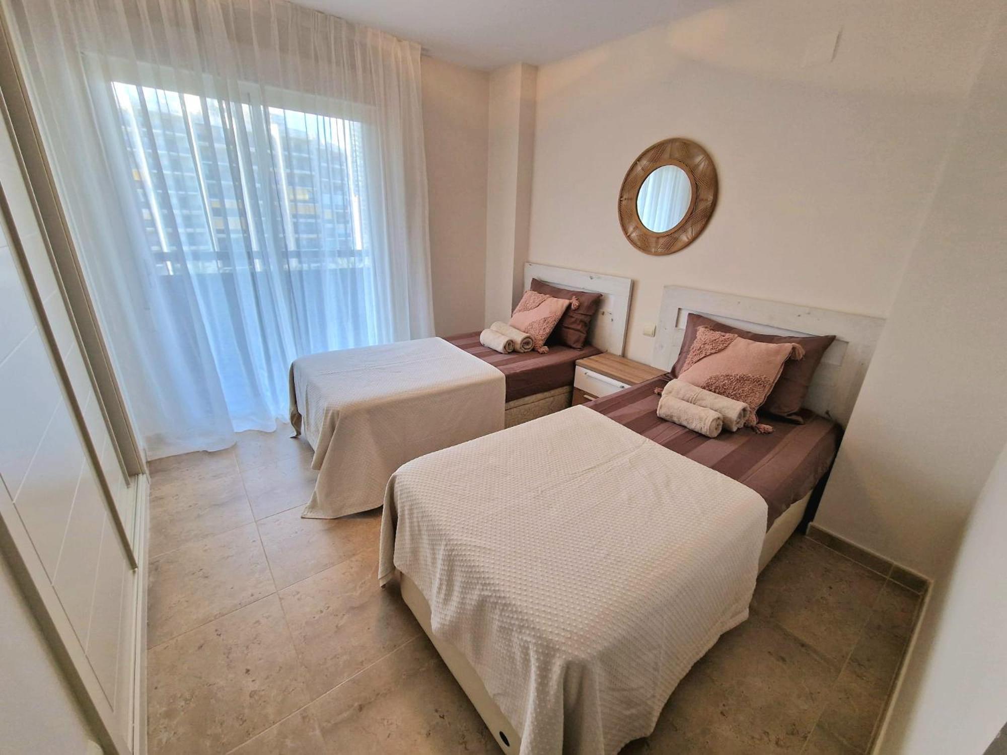 Sol Y Mar Apartment *