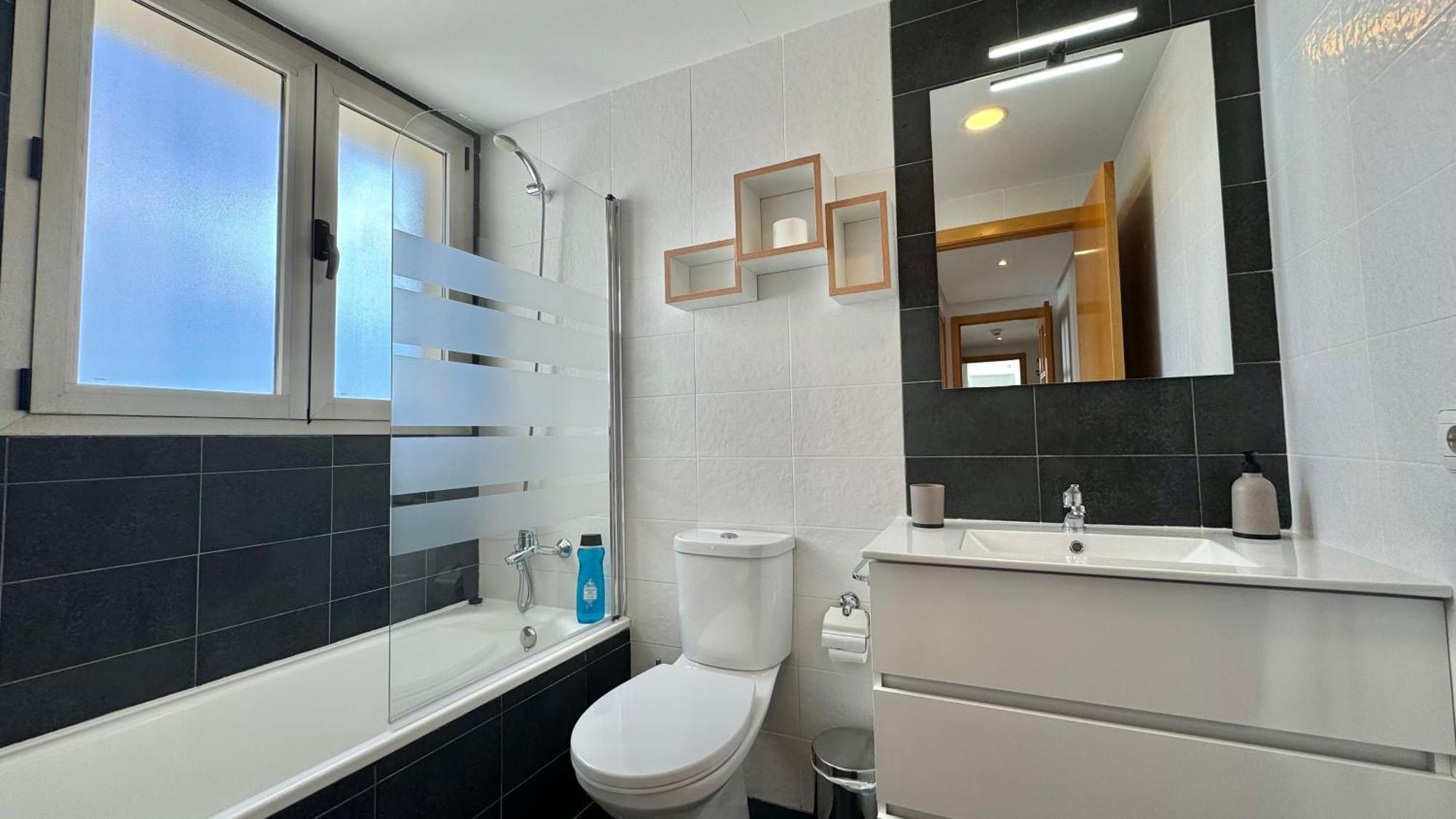 Sol, Terraza Privada Y Vistas Al Mar - Planta 37 Apartamento *