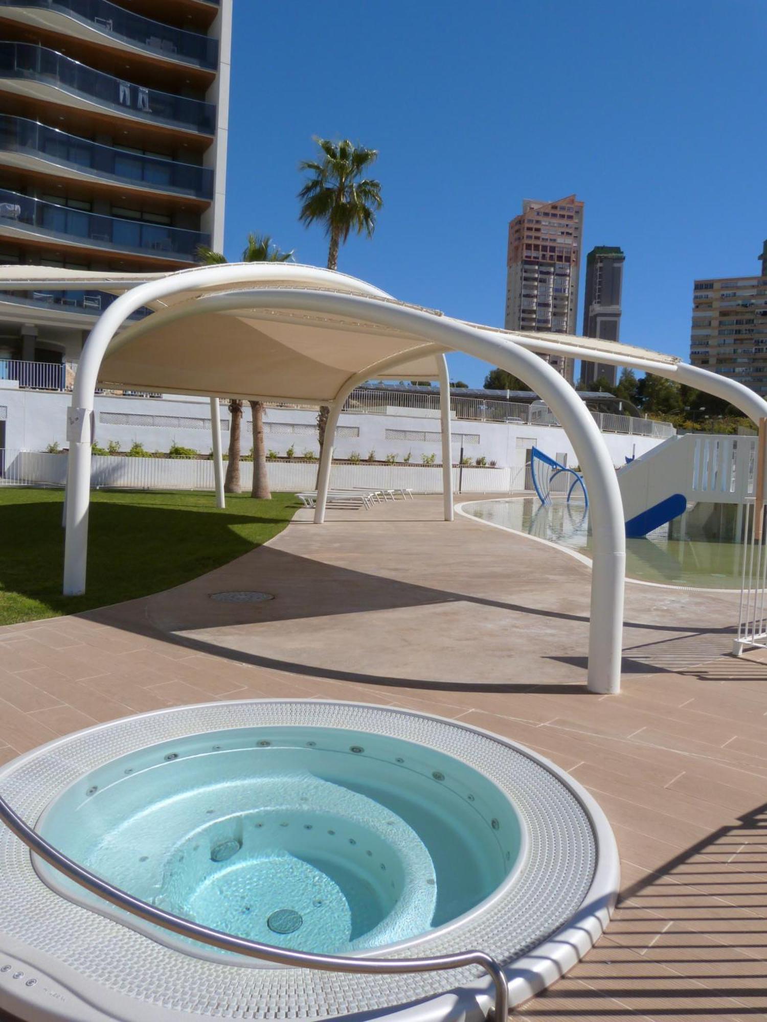 Sunset Waves Luxury 200m From The Apartamento