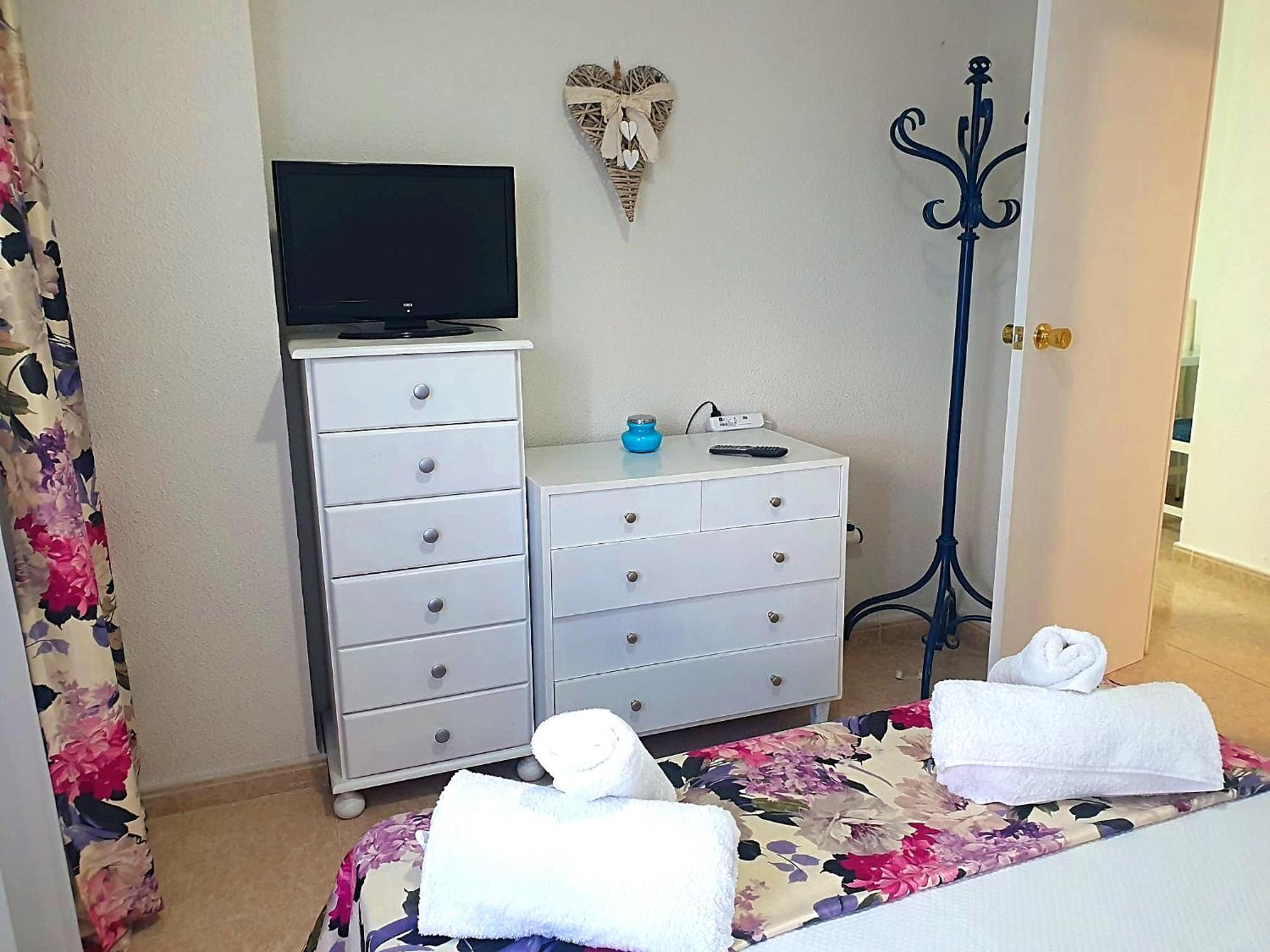 Apartamento Three Bedrooms In Near And Strip *