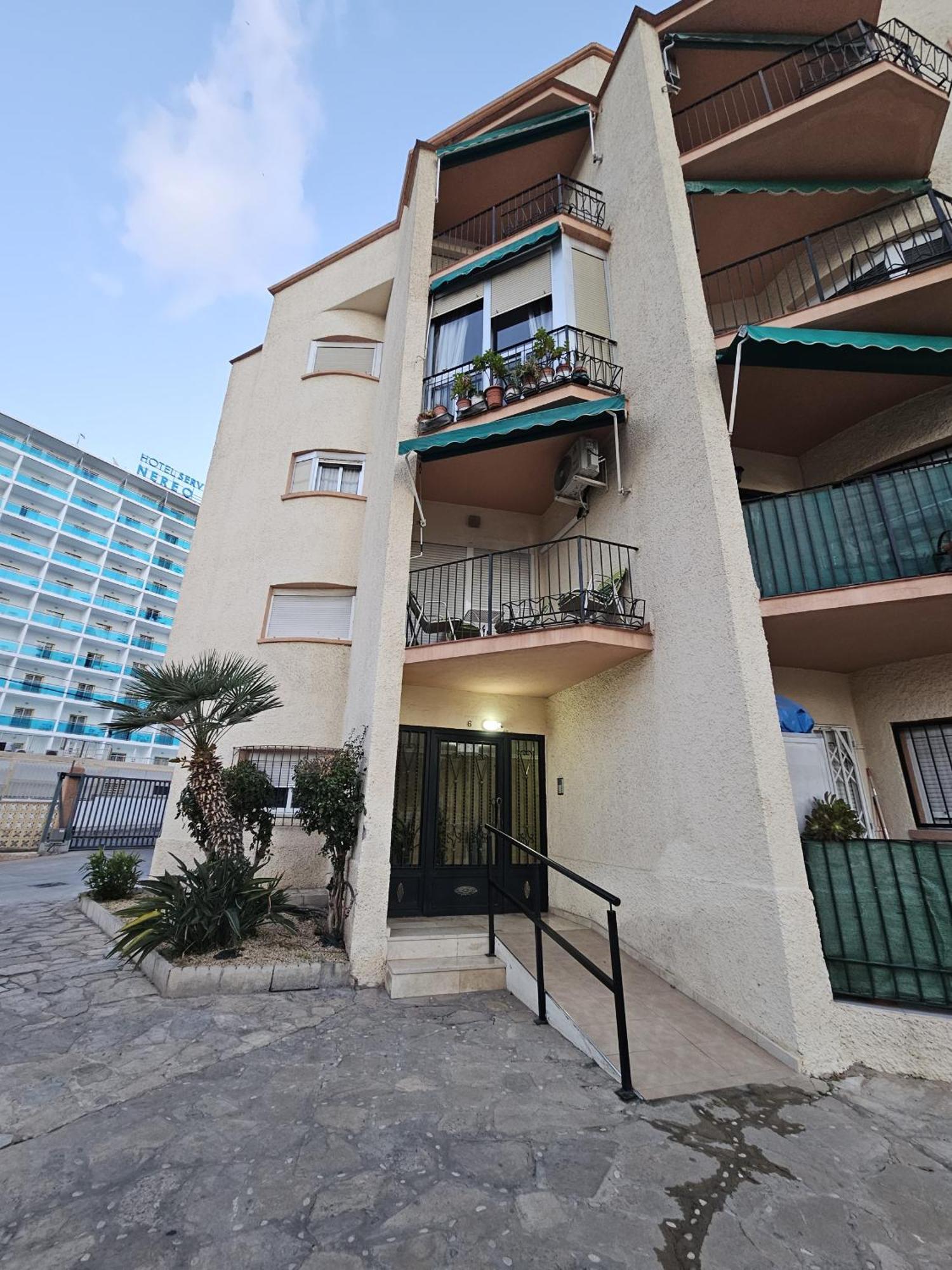 Angeles If Apartment *