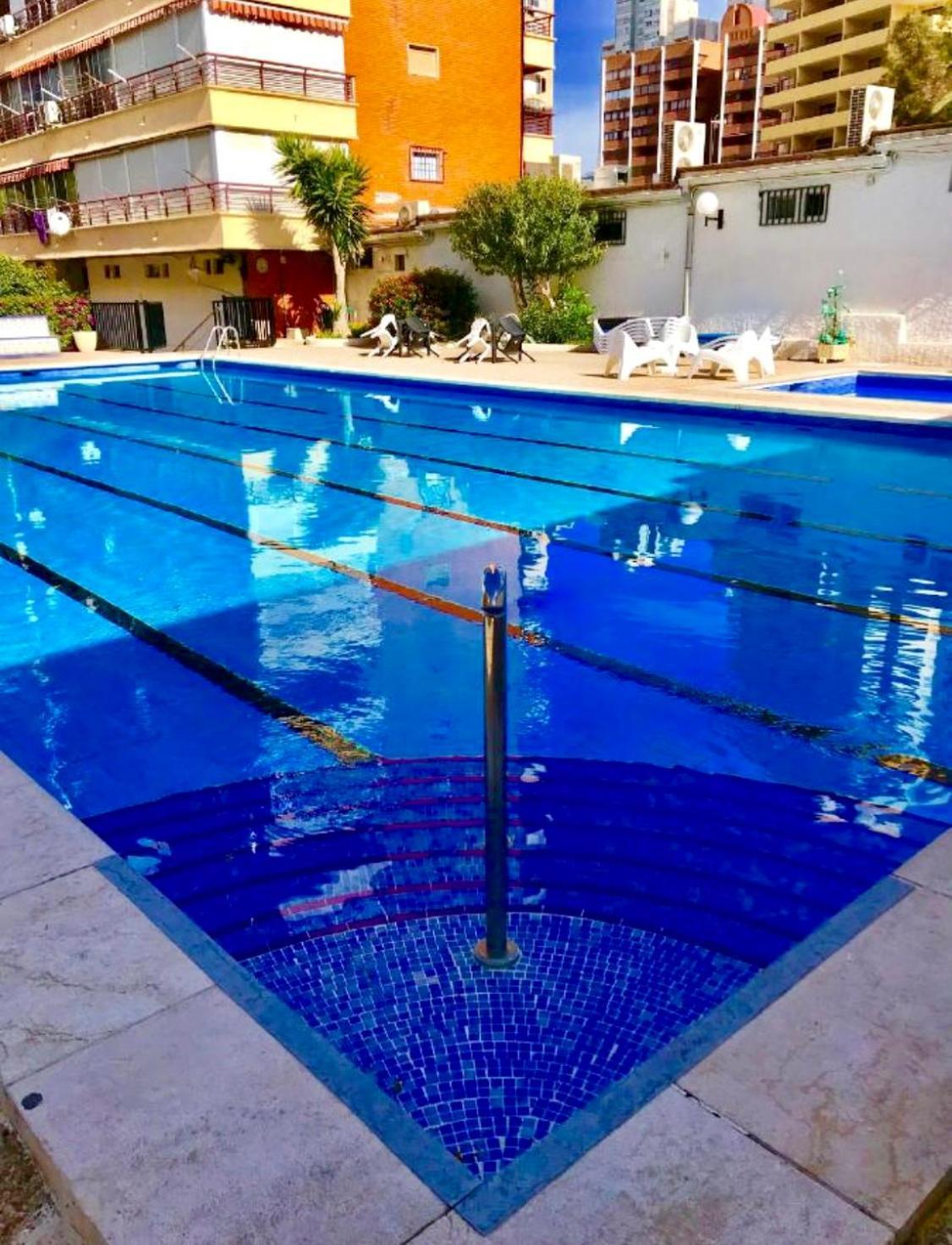 California En Benidorm, 1 Min Playa Levante, Wi-fi, Ac Y Parking