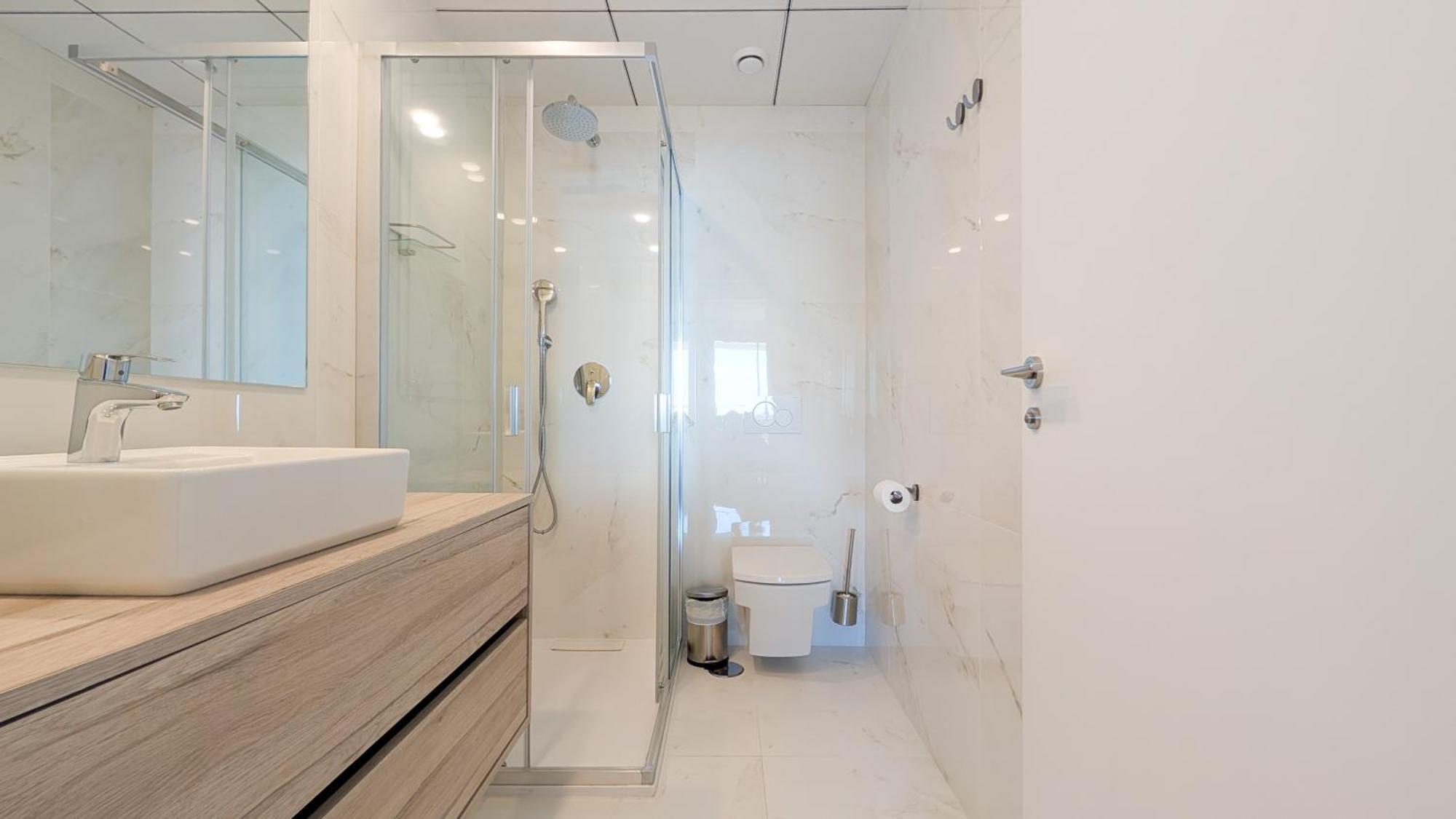 Sea View Apartment *