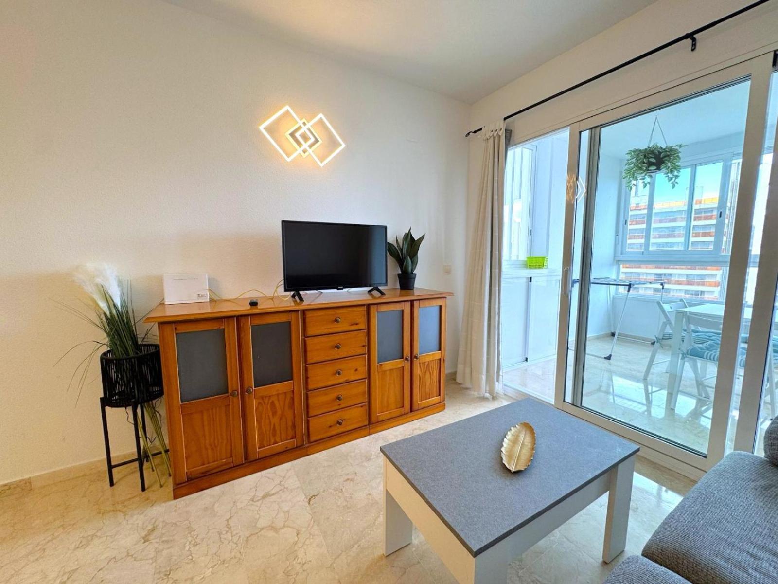 Gemelos 22-2-17 Apartamento *
