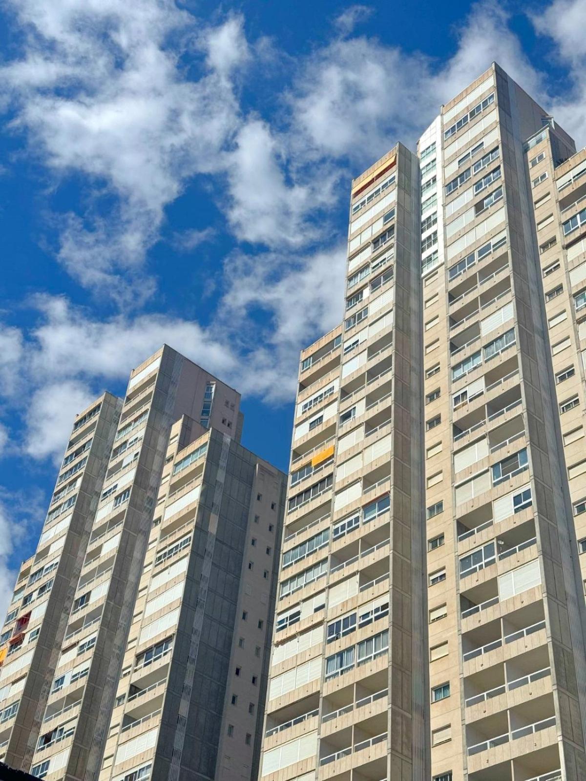 Gemelos 22-2-17 * Benidorm