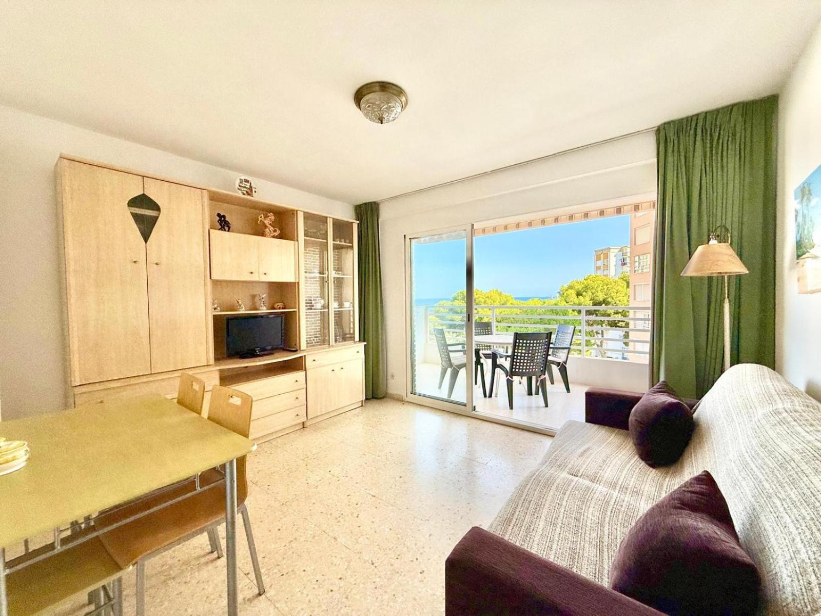 Maria Cristina Poniente Apartment *