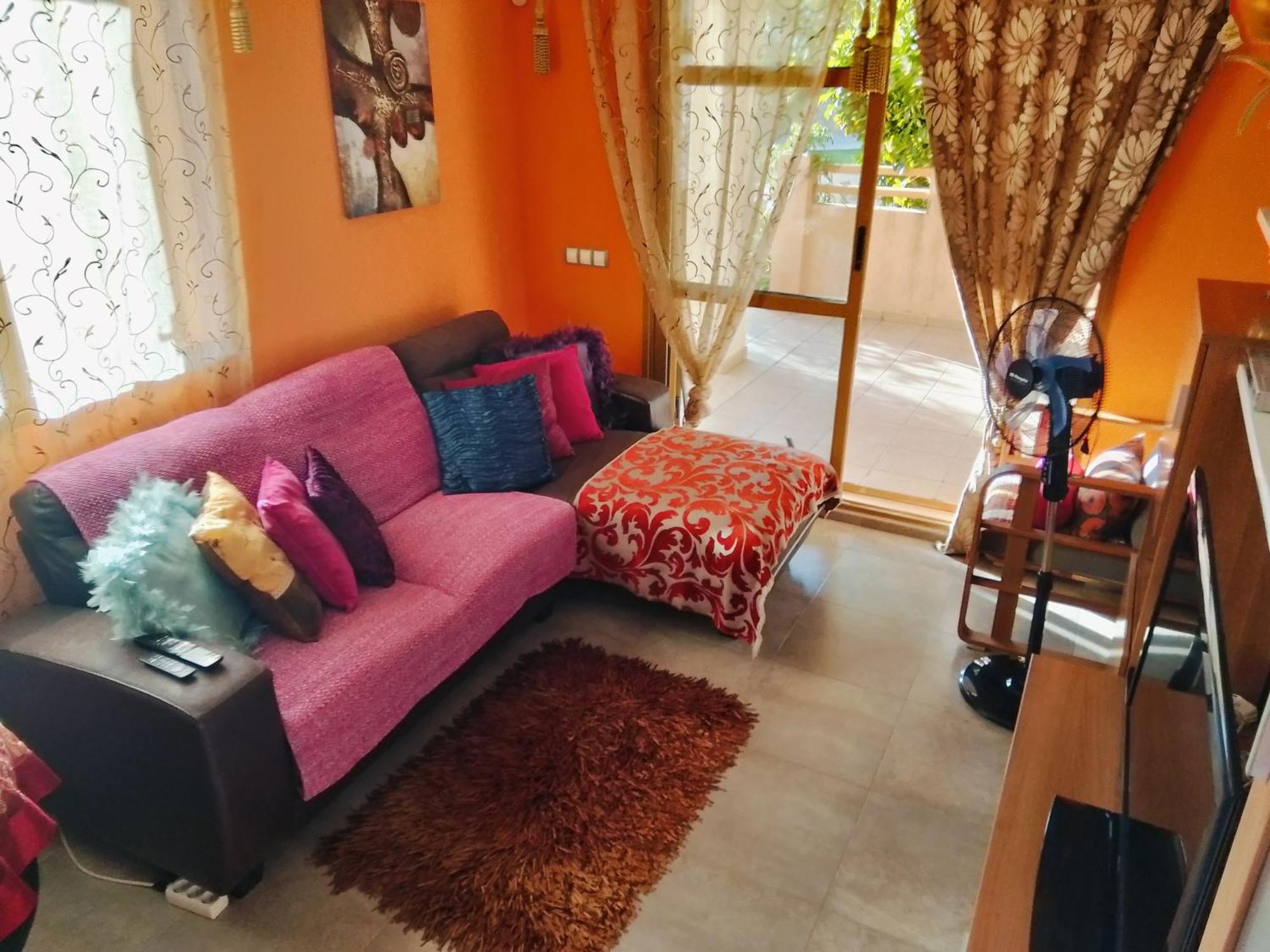 Deluxe Garden Flat Near Terra-mítica Apartamento *