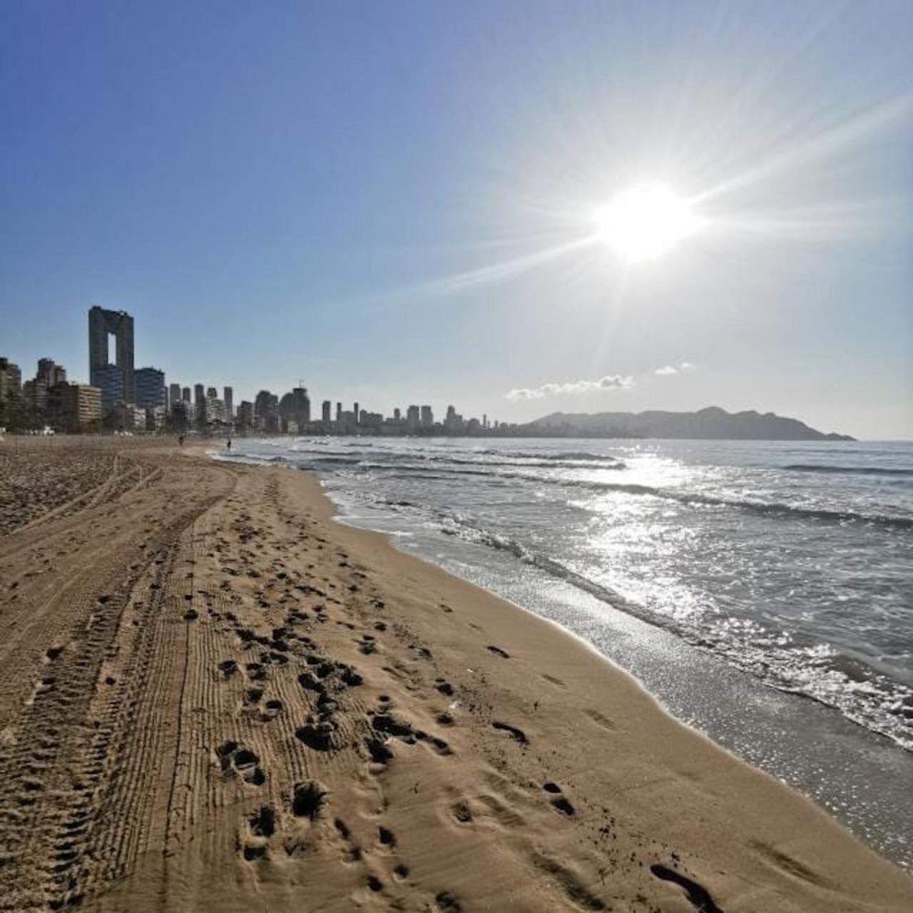 Vakantiehuis Alma Con Terreno Privado Y Parking Compartido - A 800m De Playa Poniente Benidorm