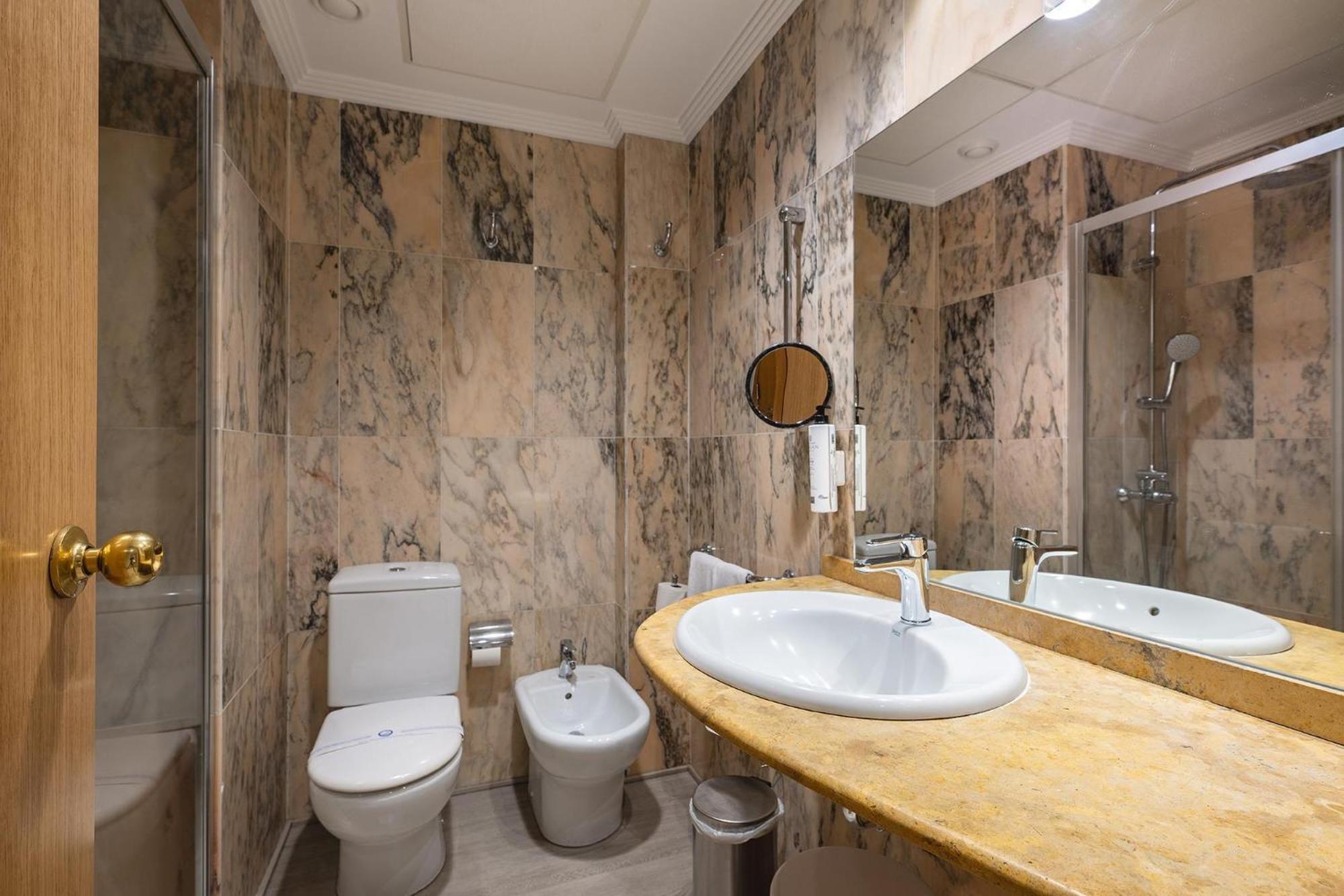 Apartahotel Poseidon 3*