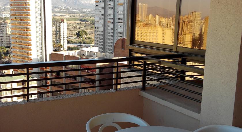 Halley & Affiliated By Melia Benidorm