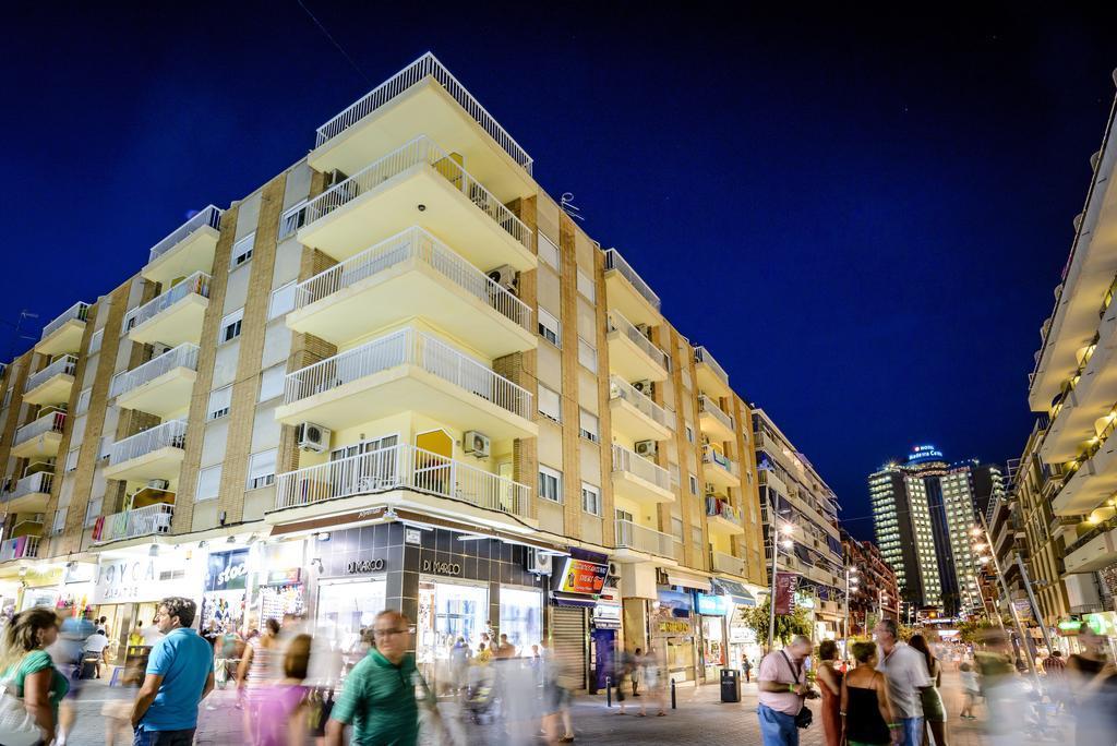 Aparthotel Avenida 2*