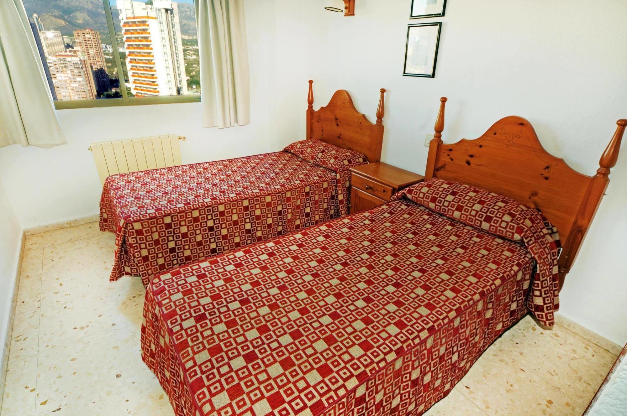 Halley & Affiliated By Melia Benidorm