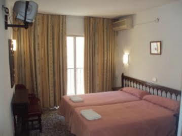 Los Angeles Hotel 2*