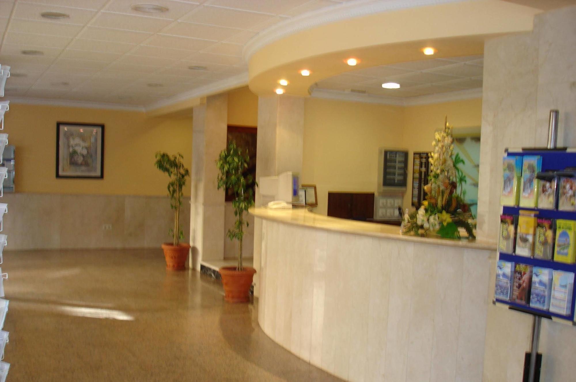 Hotel Camposol