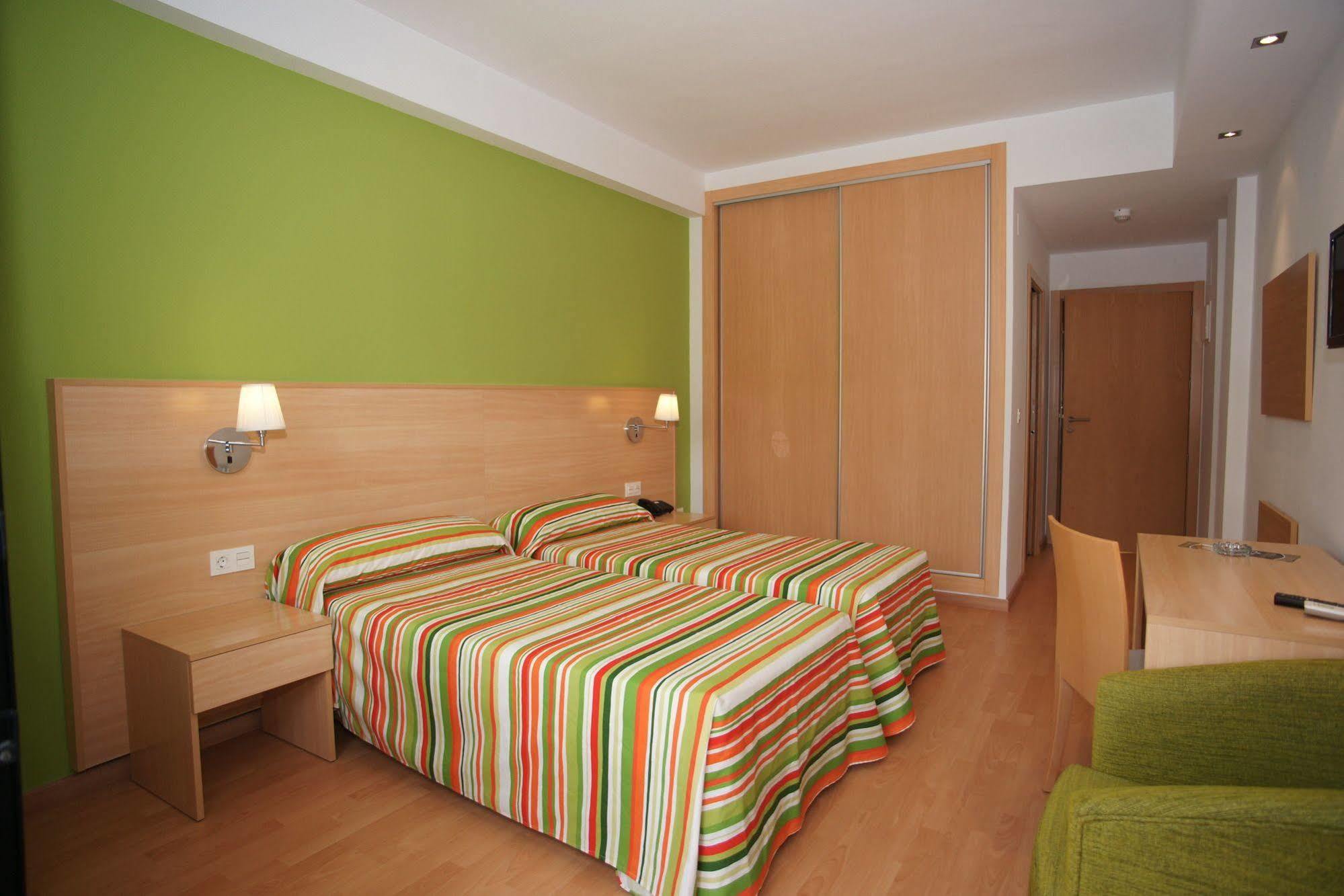 Golden Hotel