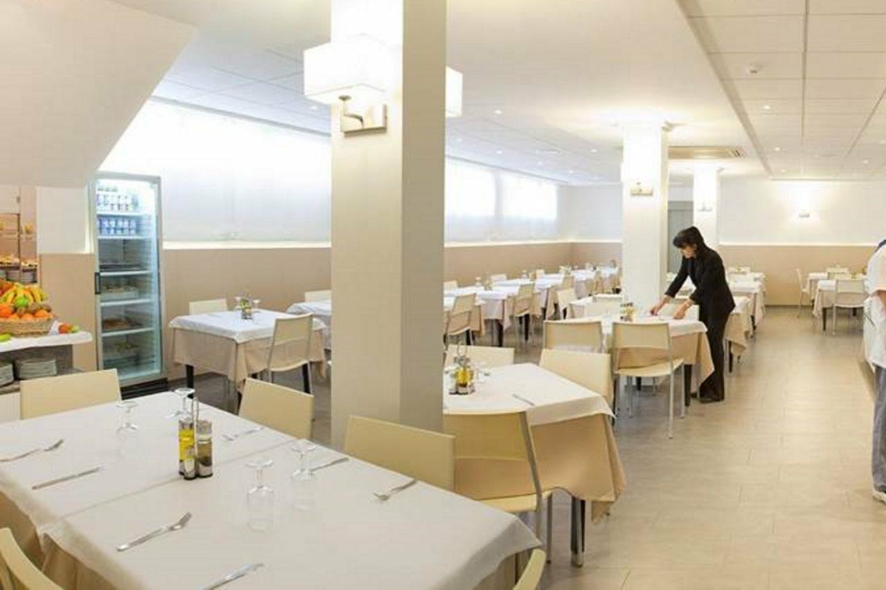 Estudios Rh Sol Appartement *
