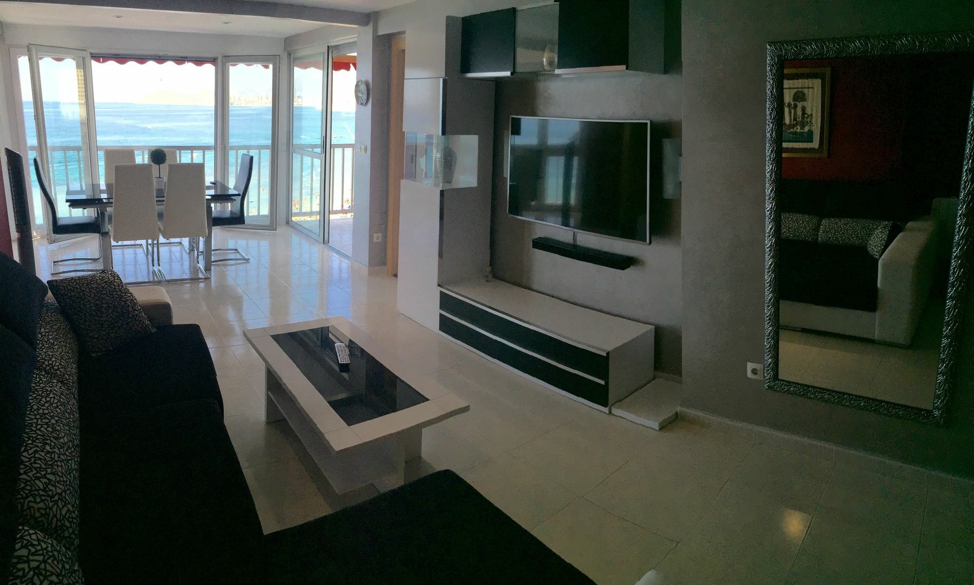 Levante Seafront Almadraba Apartment