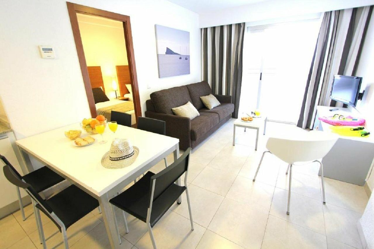 Pierre & Levante Apartment *