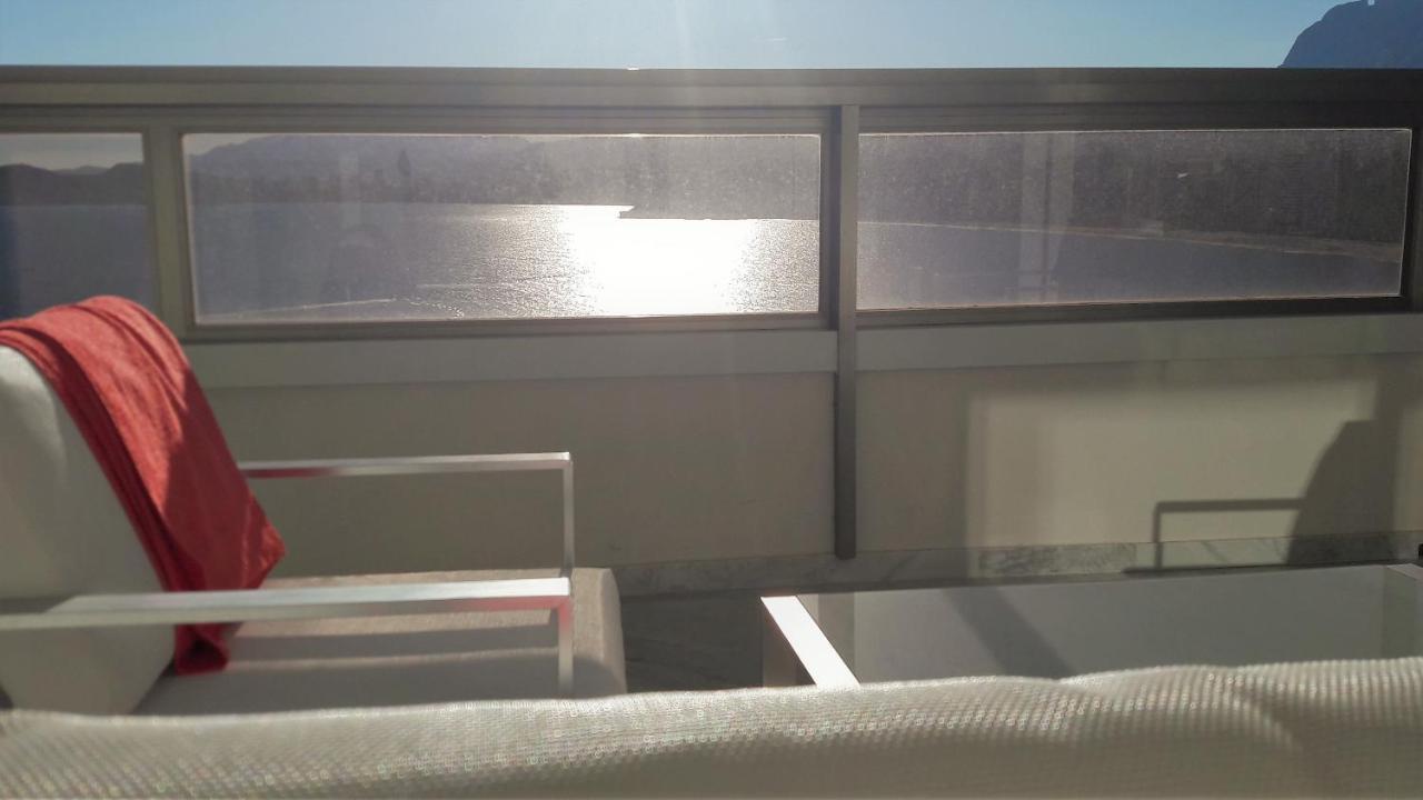 Gemelos Sealine *