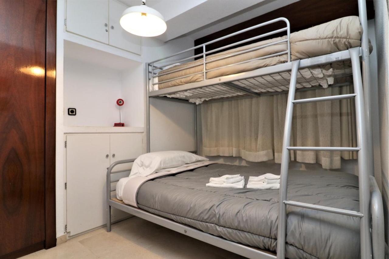 Apartment Los Gemelos 16-F *