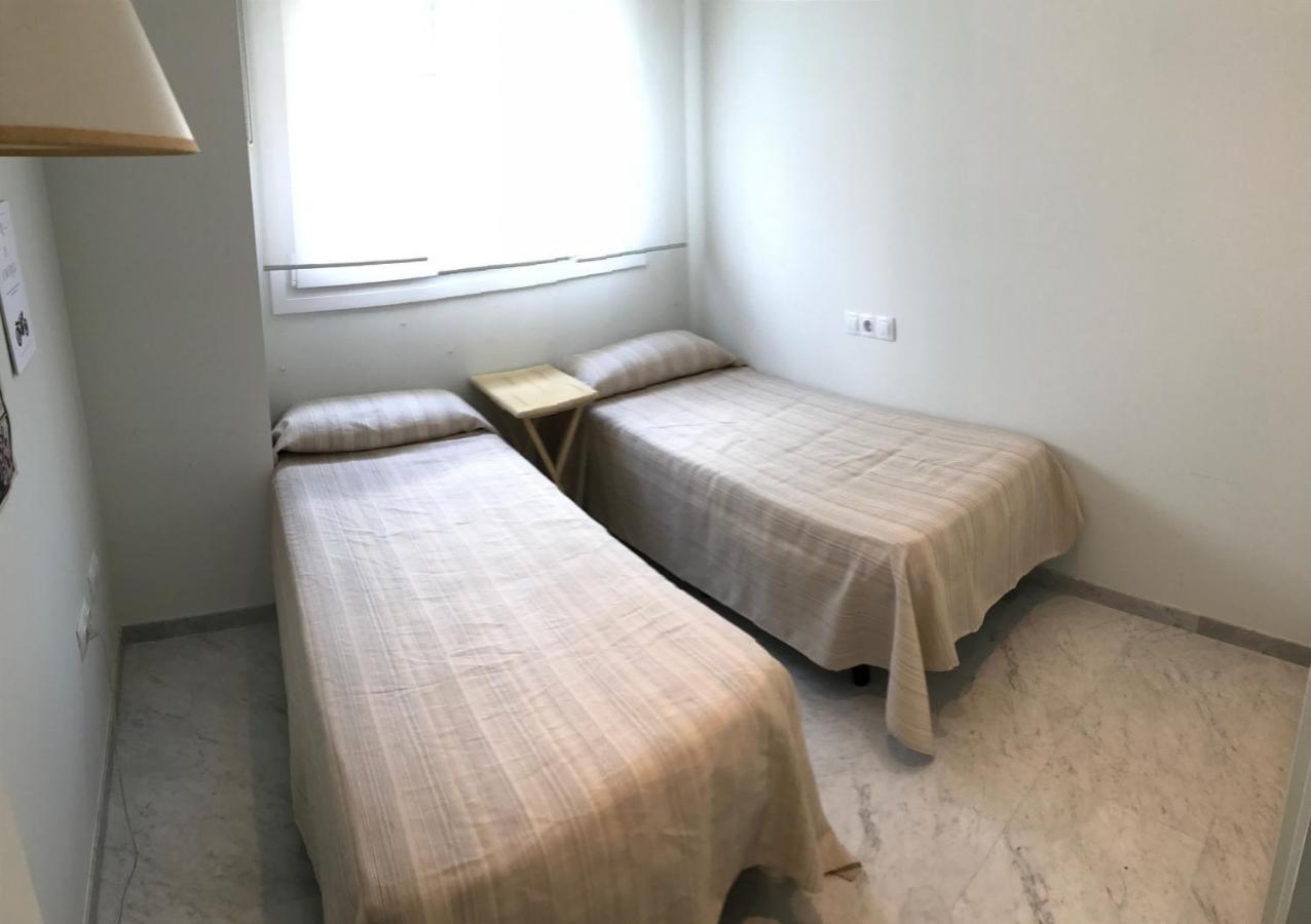 Gemelos 28 Blueline Appartement *