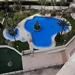 Precioso Apartamento Con Piscina Cerca De La Playa