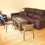 Newly Renovated Two Bedrooms Apartment In Villa Marina