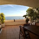 Piso en la primera linea del mar con 2 dormitorios