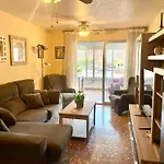 Amplio Apartamento Con Piscina Y Pistas De Tenis En Benidorm