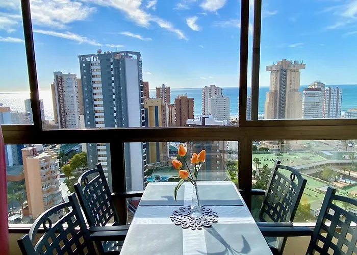 Los Gemelos 2 Sin Aire Acondicionado - Aloturin Benidorm