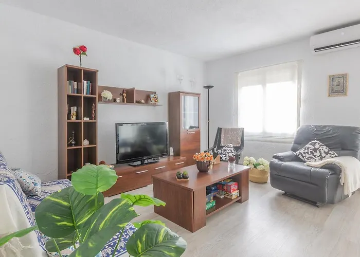 2Br Flat - Aircon - 5 Min Walk To Benidorm Beach