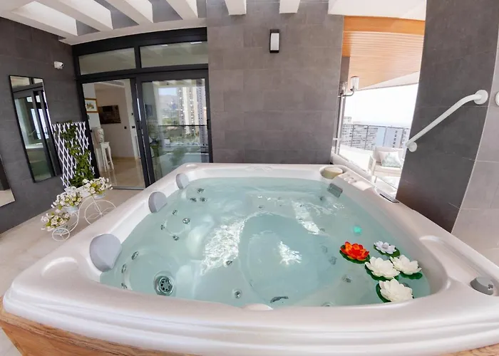 Sunset Waves Benidorm Julieta Vistas Al Mar Premium 200 Mt2 Con Jacuzzi En Terraza