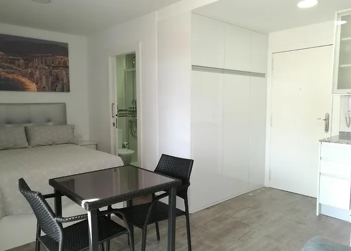 Estudio-Atico En Casco Antiguo