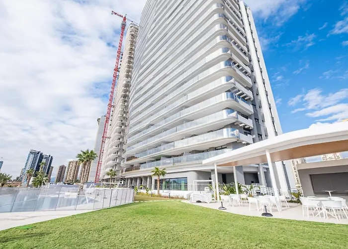Sunset Cliffs Deluxe Apartment 1054 Poniente Beach