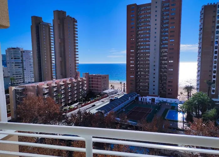 Apartamentos Currus Los Caballos