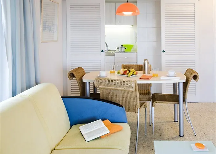 Apartamentos Gemelos IV
