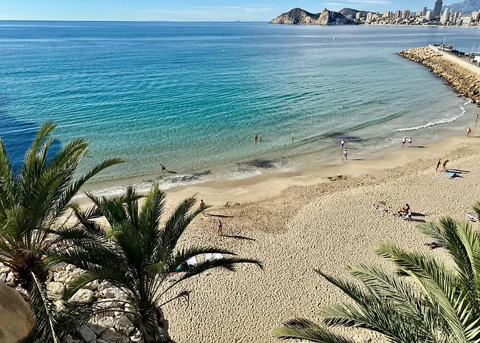 Casa De La Playa In The Old Town Of Benidorm