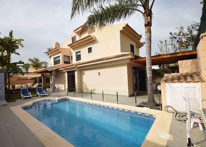 Villa Levante Beach Blueline 6 Bd
