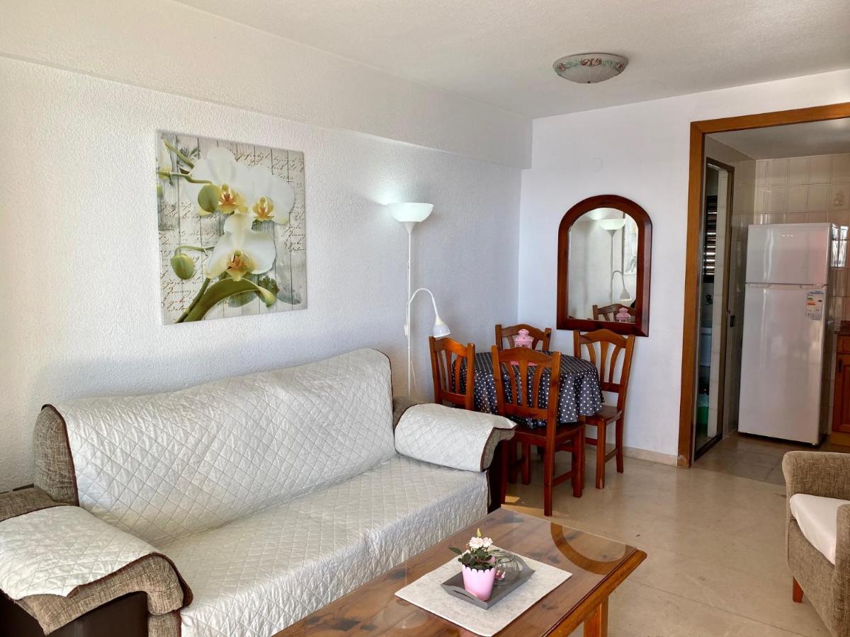 Gemelos 1 - Aloturin Apartment *