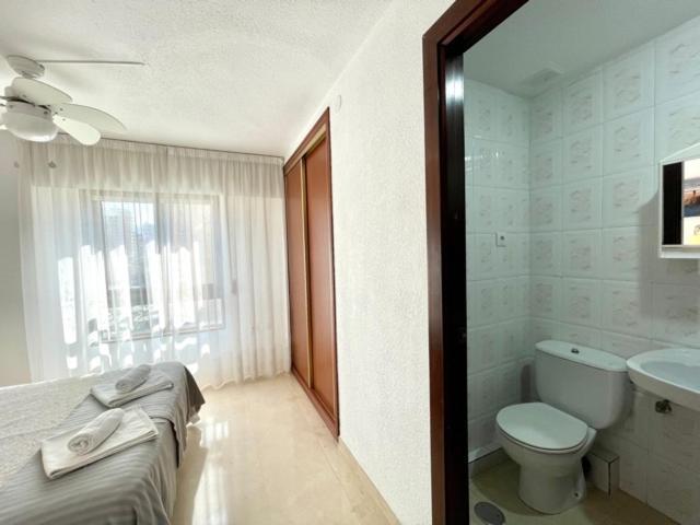 Los Gemelos 2 Sin Aire Acondicionado - Aloturin Benidorm * Benidorm