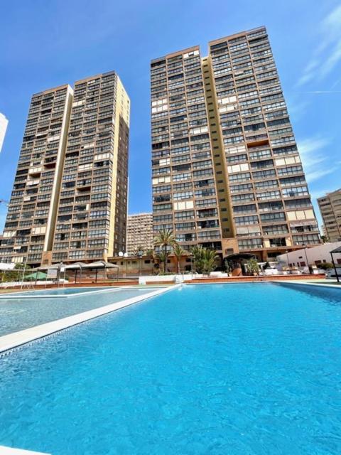 Los Gemelos 2 Sin Aire Acondicionado - Aloturin Benidorm * Benidorm