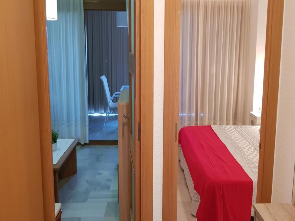 Primera Linea-Apt De 2 Hab- 4-6 Pers -Wifi -Aire Acond- Parking Opcionable Extra Apartment *