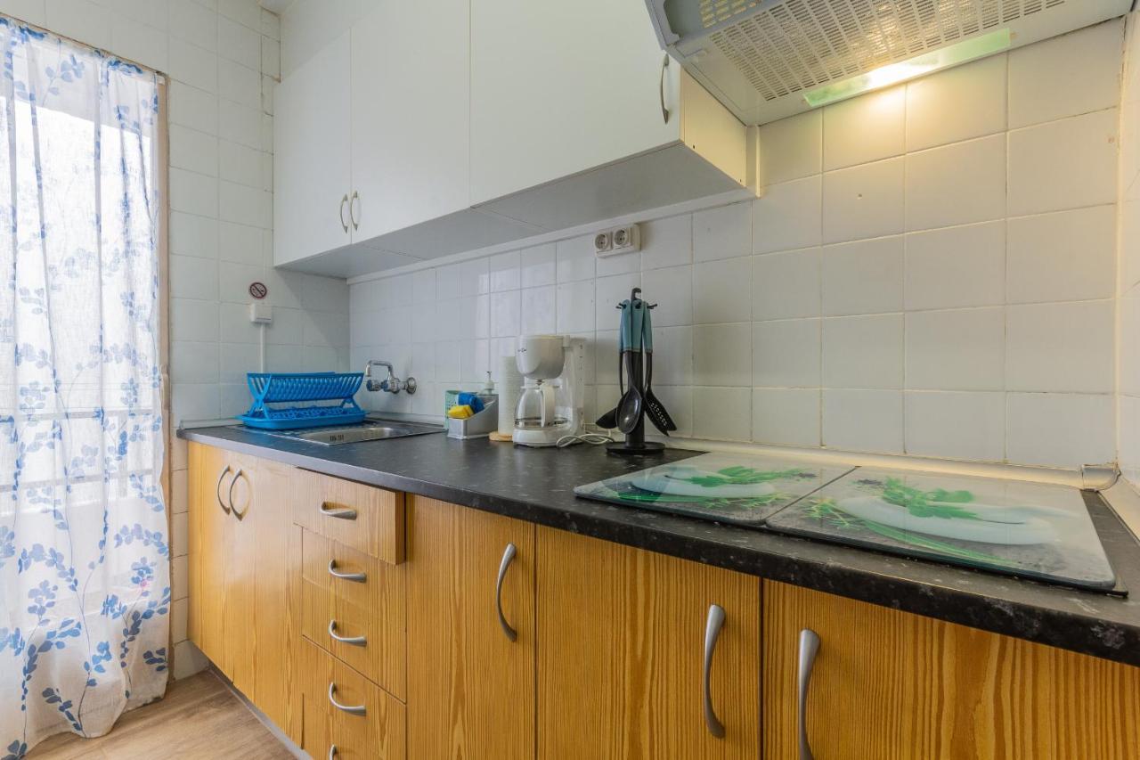 Apartment 2br Flat - Aircon - 5 Min Walk To Beach *