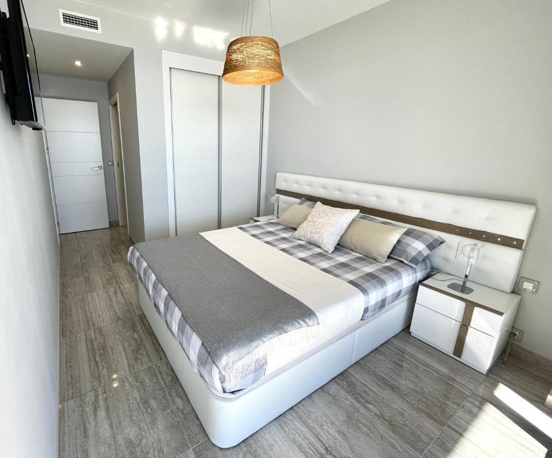 Appartement Exclusive On The First Line Of Sol Y Mar