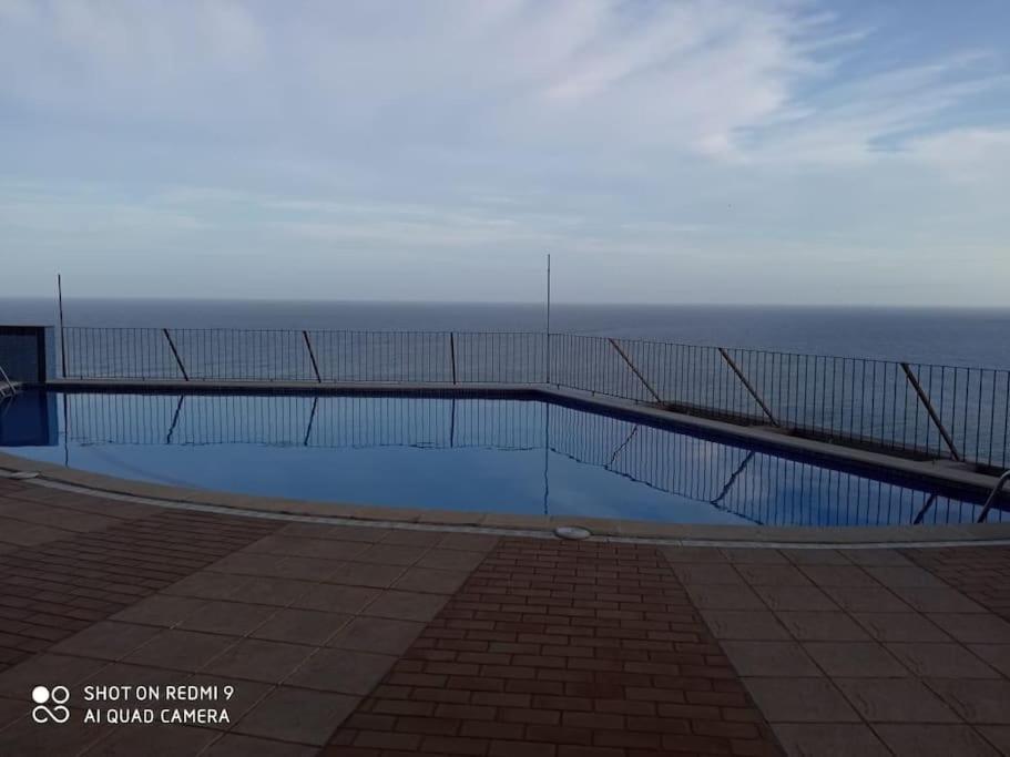 Apartamento Piso En La Primera Linea Del Mar Con 2 *
