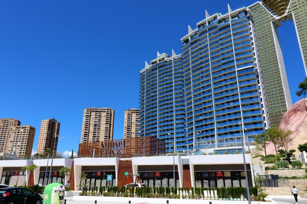Sunset Drive 1-46 Poniente Beach Apartment