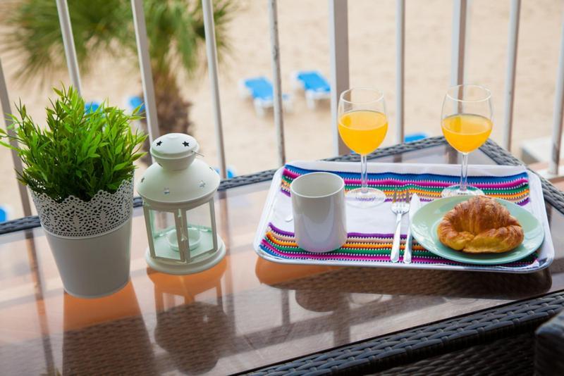 Seafront Unbeatable Location A