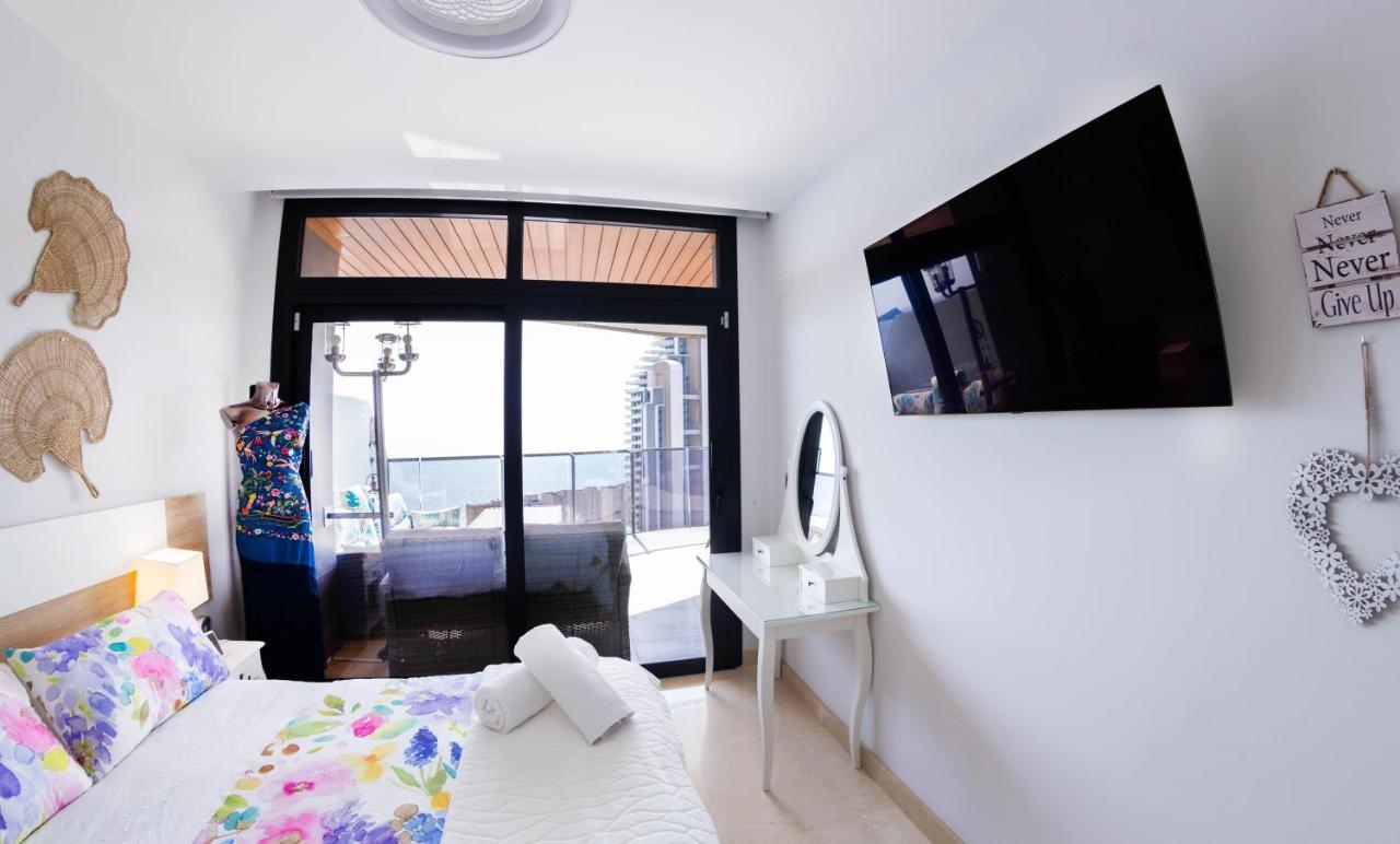 Sunset Waves Julieta Vistas Al Mar Premium 200 Mt2 Con Jacuzzi En Terraza Apartment Benidorm