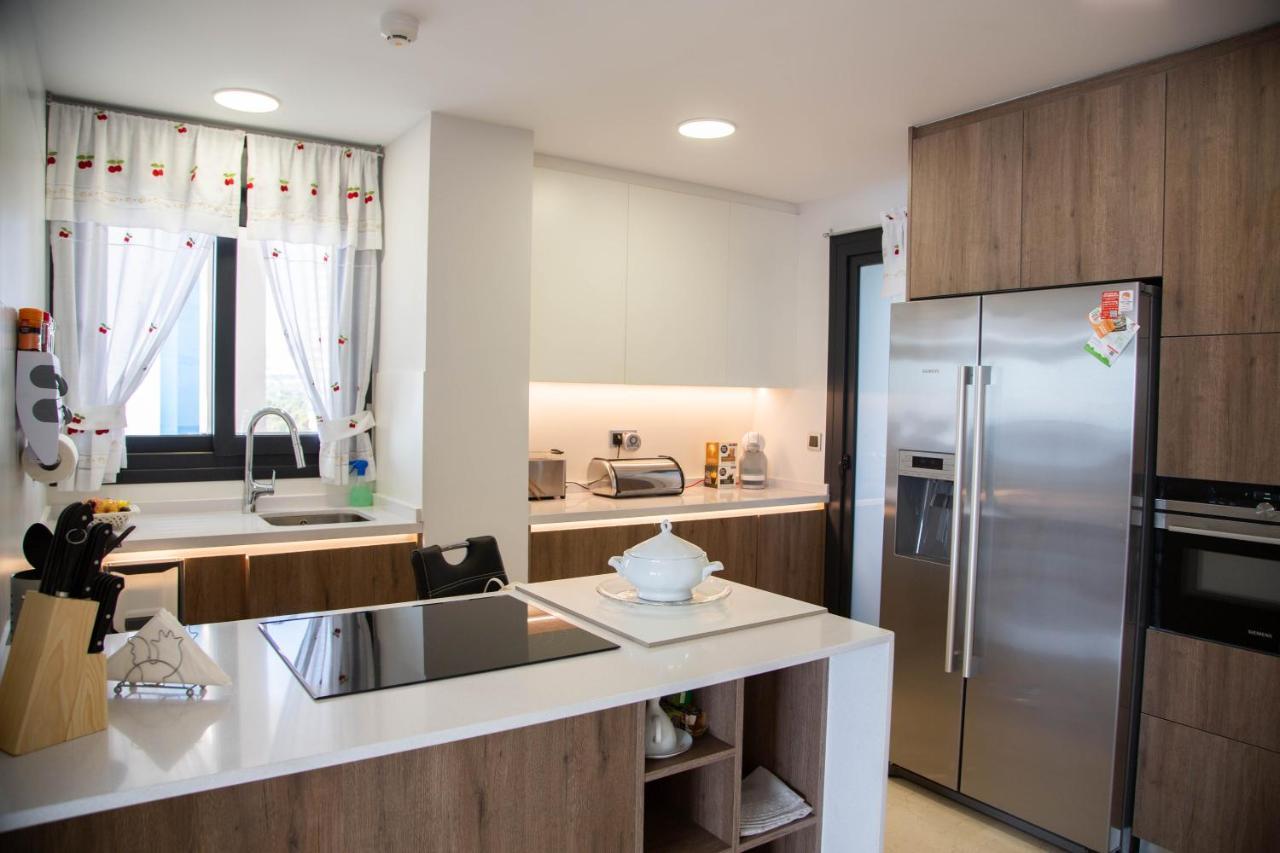 Sunset Waves Julieta Vistas Al Mar Premium 200 Mt2 Con Jacuzzi En Terraza * Benidorm